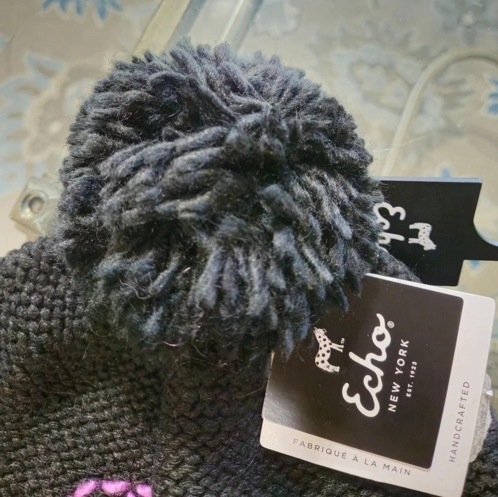 NWT Aries Black Knit Beanie with Pom Pom